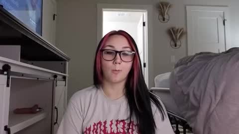 ivey jade online show from November 27, 2025, 4:25 am