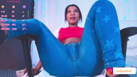  Ivon  Miss Jones  online show from October 28, 2025, 4:05 am