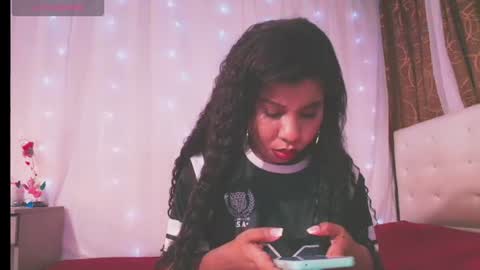 Snapshot of ivonjoness chatting on June 20, 2026, 3:42 am Ivon Miss Jones online show from June 20, 2026, 3:42 am