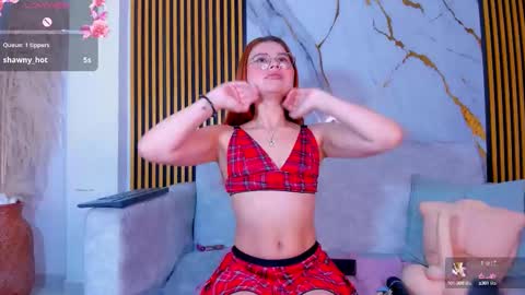 ivonymiller online show from October 4, 2025, 2:15 pm