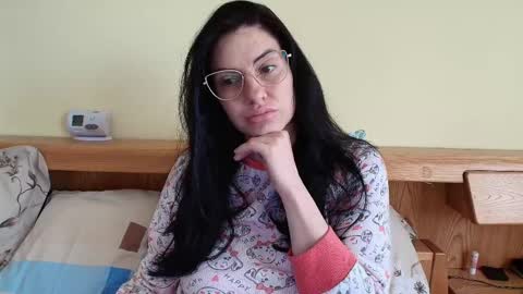 Ivory online show from April 26, 2026, 11:19 am