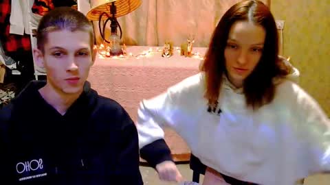 Ivy and Lester online show from December 1, 2024, 11:36 pm