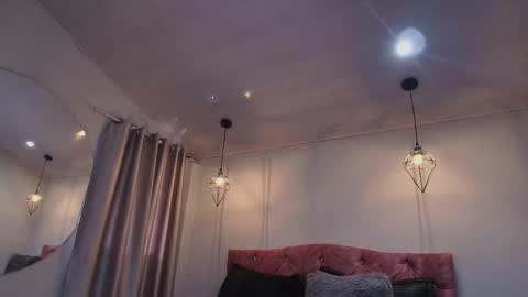 ivy_bonnie online show from November 21, 2025, 12:15 pm