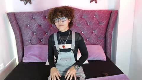 Snapshot of ivy_fantasy69 chatting on May 19, 2026, 11:22 pm ivy_fantasy69 online show from May 19, 2026, 11:22 pm