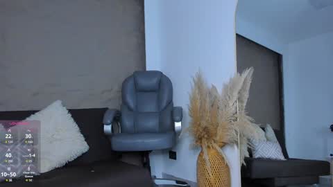 Snapshot of ivy_li chatting on December 28, 2024, 3:15 am Daniela online show from December 28, 2024, 3:15 am