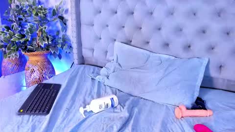 Snapshot of ivy_li chatting on March 11, 2026, 8:48 pm Daniela online show from March 11, 2026, 8:48 pm