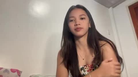 Snapshot of ivy_olivia chatting on August 2, 2026, 1:04 am Carmela online show from August 2, 2026, 1:04 am