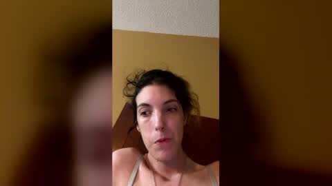 Snapshot of ivy_rose90 chatting on June 6, 2026, 12:38 am ivy_rose90 online show from June 6, 2026, 12:38 am