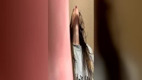 Snapshot of ivy_rose90 chatting on June 6, 2026, 10:58 pm ivy_rose90 online show from June 6, 2026, 10:58 pm