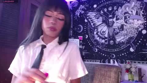 Ivy bank   online show from November 11, 2025, 7:47 pm