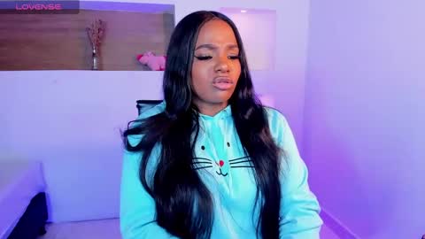 i v y  b l i s s online show from February 20, 2025, 11:53 am