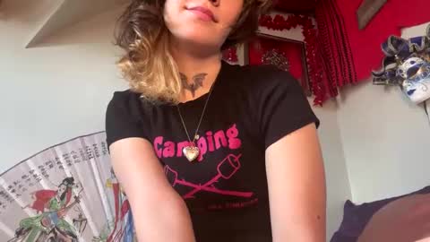 IVY DEVILL online show from May 28, 2026, 6:38 pm