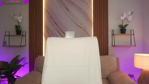 Ivy Grabes online show from February 16, 2026, 6:59 pm