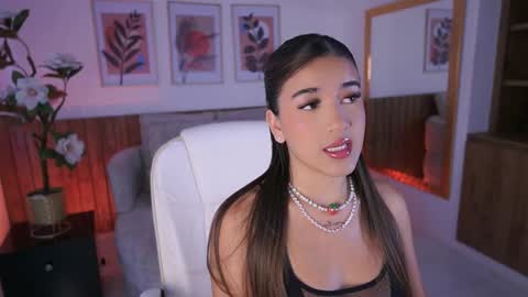 Snapshot of ivygrabes chatting on May 6, 2026, 7:08 pm Ivy Grabes online show from May 6, 2026, 7:08 pm