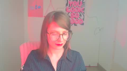 Ivy online show from April 15, 2026, 1:07 pm