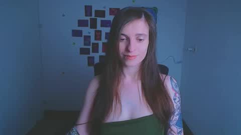 Ivy online show from May 2, 2026, 2:33 pm
