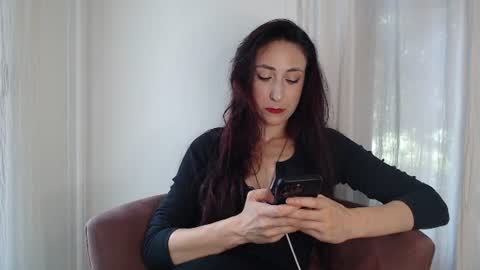 Snapshot of ivyrosiex chatting on July 1, 2026, 1:56 pm Ivy Rosie online show from July 1, 2026, 1:56 pm