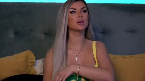 Snapshot of ivyrubens chatting on February 13, 2025, 9:41 am Ivy online show from February 13, 2025, 9:41 am