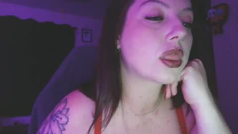 Snapshot of ivyy_sinss chatting on June 28, 2026, 2:50 am Amiee online show from June 28, 2026, 2:50 am