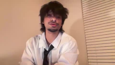 Snapshot of iwannabeagarden chatting on October 28, 2025, 2:26 am N online show from October 28, 2025, 2:26 am