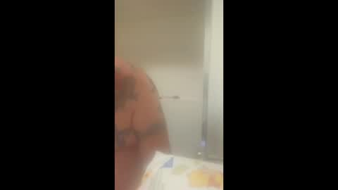 iwanttojackonyou online show from December 17, 2025, 1:06 pm