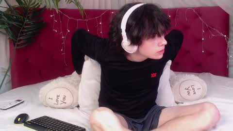 Maxim online show from January 15, 2025, 11:51 pm