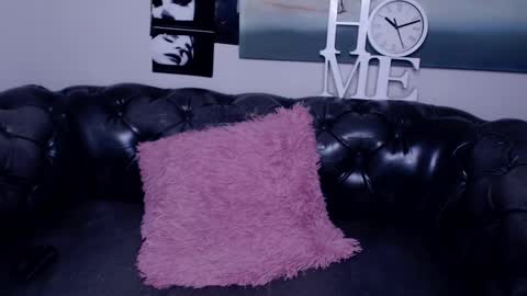 Maxim online show from February 10, 2025, 1:14 am