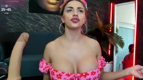 izabelatessa online show from November 23, 2025, 9:03 pm