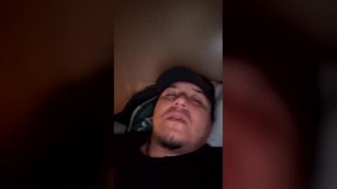 Snapshot of izak101 chatting on June 25, 2026, 8:57 pm izak101 online show from June 25, 2026, 8:57 pm