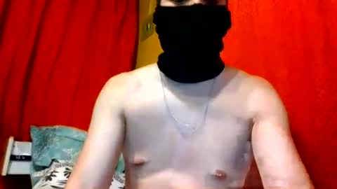 Snapshot of iznikohot chatting on July 7, 2026, 9:52 pm IzNikohot online show from July 7, 2026, 9:52 pm