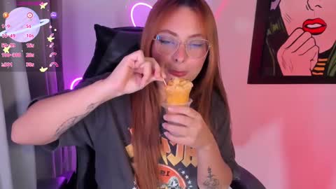 Snapshot of izyzys_baker chatting on February 26, 2025, 9:16 pm hot izys online show from February 26, 2025, 9:16 pm