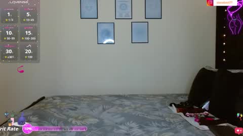 Izzabel Valentine online show from October 8, 2025, 5:05 am