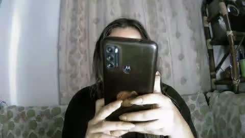 Snapshot of izzy_32 chatting on May 7, 2026, 10:09 am izzy_32 online show from May 7, 2026, 10:09 am