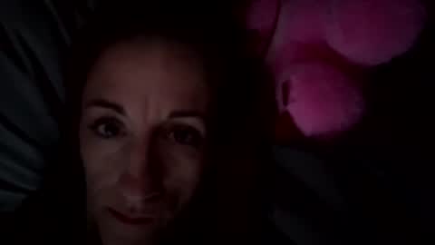 izzycums88 online show from December 2, 2025, 2:34 pm