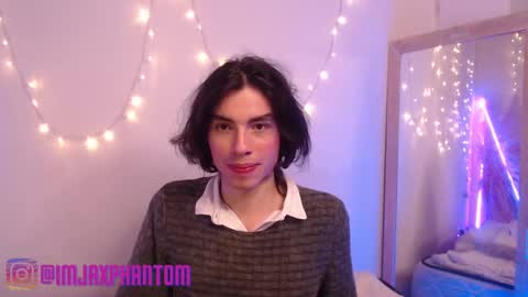 Hey im Jaxxxon check my info     online show from December 13, 2024, 5:10 pm