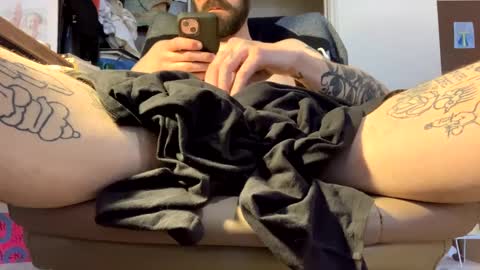 Snapshot of j_boogie_mane chatting on March 9, 2025, 10:19 pm j boogie online show from March 9, 2025, 10:19 pm