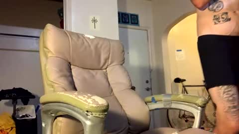 Snapshot of j_boogie_mane chatting on October 7, 2025, 2:42 am j boogie online show from October 7, 2025, 2:42 am