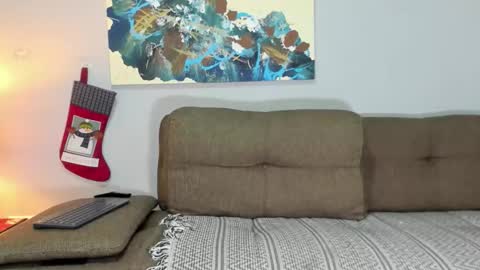 Calix  Independient model Insta and twt Calixsnake online show from January 5, 2026, 5:27 pm