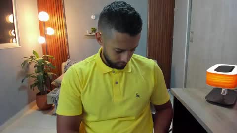 Snapshot of j_calix chatting on April 19, 2026, 11:40 pm Calix Independient model Insta and twt Calixsnake online show from April 19, 2026, 11:40 pm