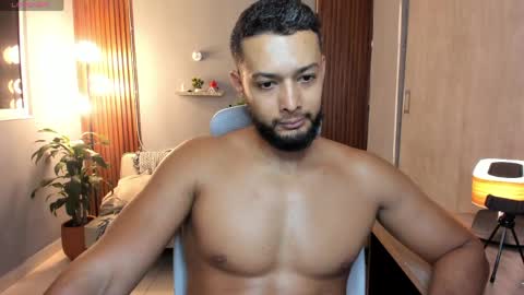 Snapshot of j_calix chatting on May 16, 2026, 11:03 pm Calix Independient model Insta and twt Calixsnake online show from May 16, 2026, 11:03 pm