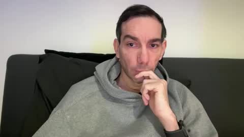 j_dc online show from February 18, 2026, 9:33 pm