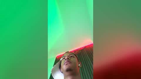 Snapshot of j_erick_ chatting on August 2, 2026, 2:15 pm j_erick_ online show from August 2, 2026, 2:15 pm