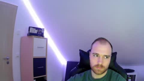 here4y online show from December 31, 2024, 9:53 am