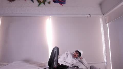 j_martony online show from January 9, 2026, 12:30 pm