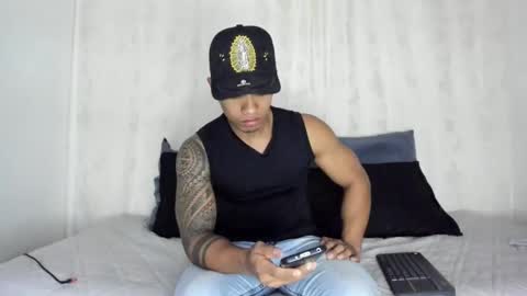 i am juan musiry independent model  online show from February 9, 2025, 5:19 am