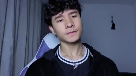 Noah online show from October 7, 2025, 12:57 pm