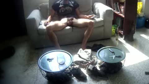 Snapshot of ja009 chatting on November 15, 2025, 2:57 pm Bigbro99 online show from November 15, 2025, 2:57 pm