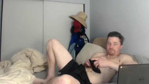 Snapshot of jabrattor1 chatting on April 14, 2026, 4:07 am First timer online show from April 14, 2026, 4:07 am
