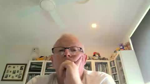 jacal711 online show from May 25, 2026, 2:28 am
