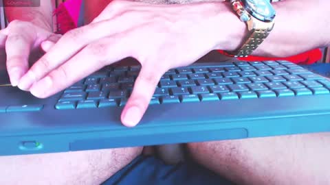 Snapshot of jack_bravo1 chatting on December 22, 2024, 7:42 pm   online show from December 22, 2024, 7:42 pm